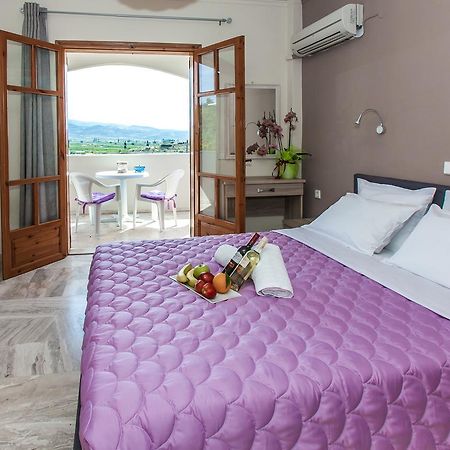 Orelia Pension Tolo Luaran gambar