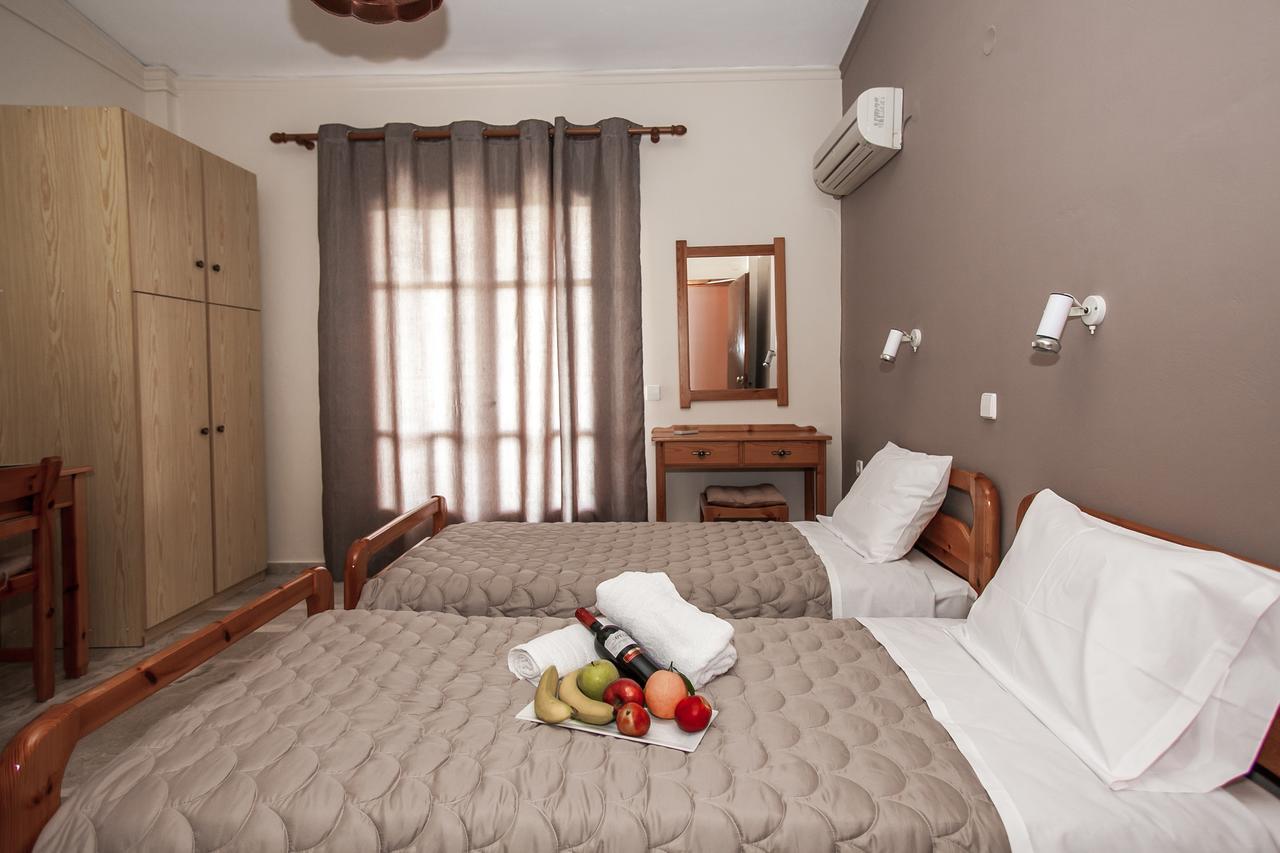 Orelia Pension Tolo Luaran gambar
